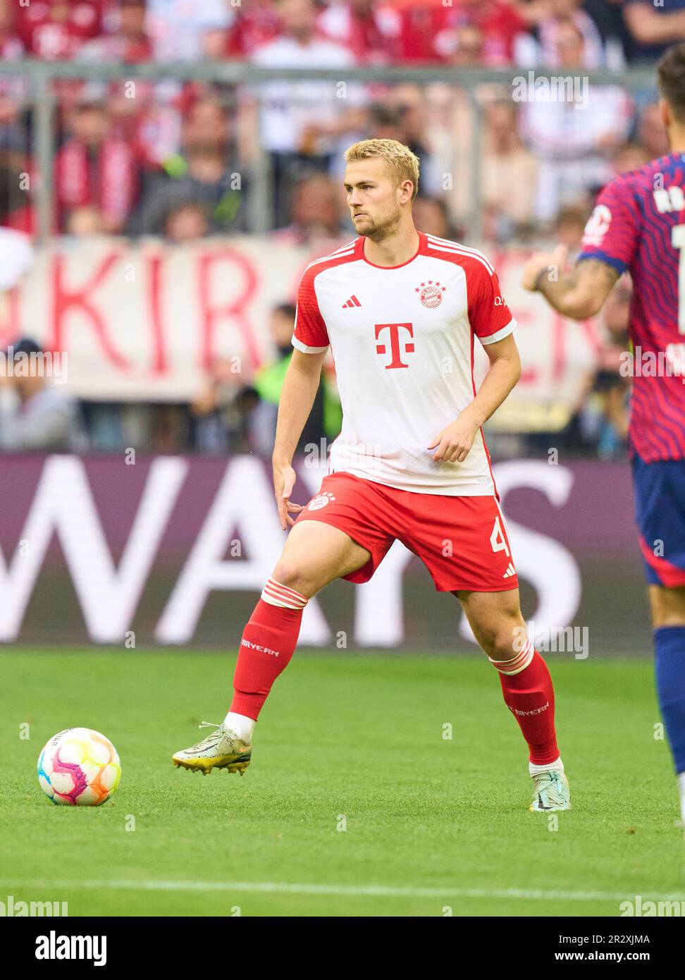 Matthijs de Ligt, FCB 4  in the match FC BAYERN MUENCHEN - RB LEIPZIG 1-3 1.German Football League on May 20, 2023 in Munich, Germany. Season 2022/2023, matchday 33, 1.Bundesliga, FCB, München, 33.Spieltag. © Peter Schatz / Alamy Live News    - DFL REGULATIONS PROHIBIT ANY USE OF PHOTOGRAPHS as IMAGE SEQUENCES and/or QUASI-VIDEO - Stock Photo