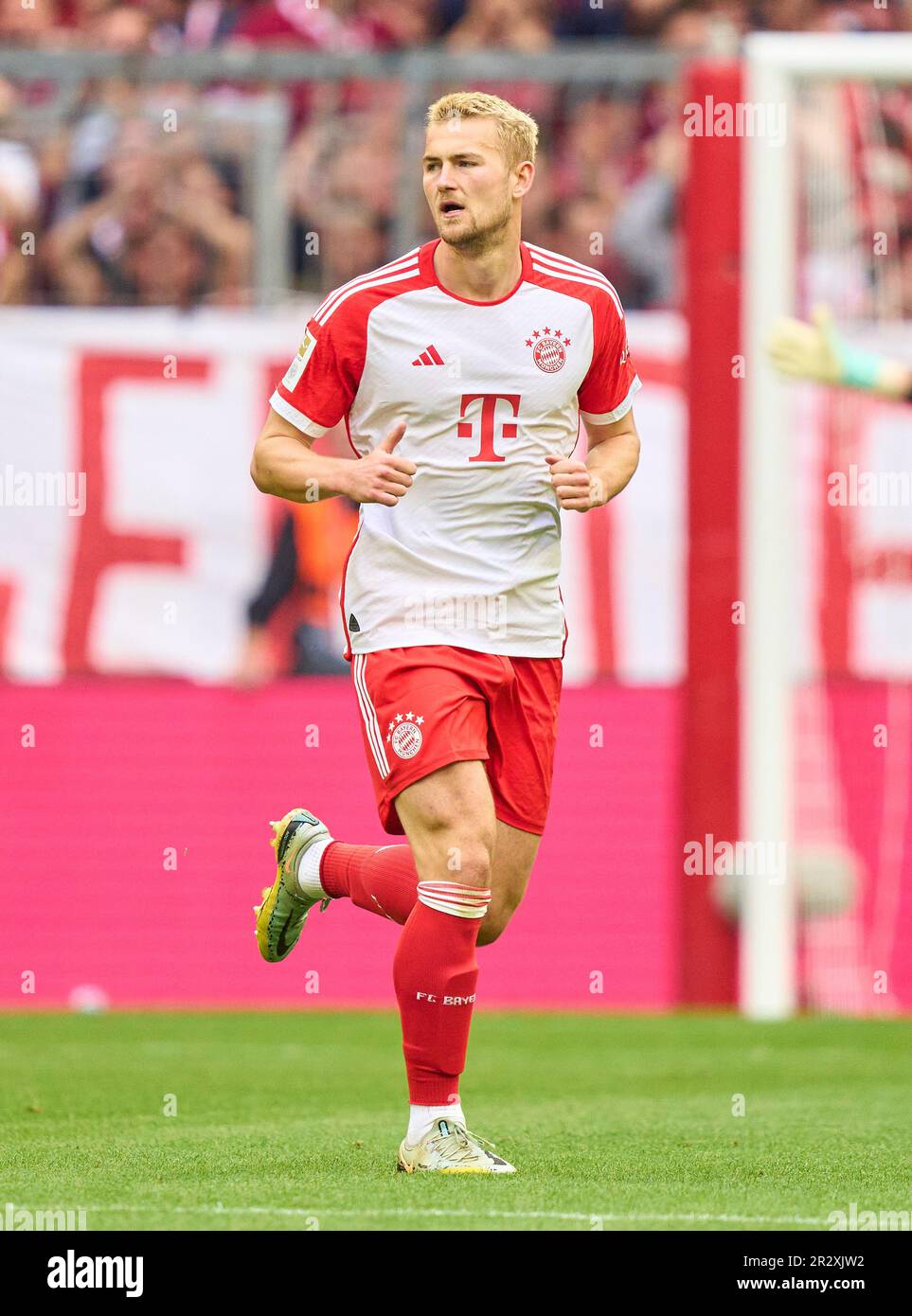 Matthijs de Ligt, FCB 4  in the match FC BAYERN MUENCHEN - RB LEIPZIG 1-3 1.German Football League on May 20, 2023 in Munich, Germany. Season 2022/2023, matchday 33, 1.Bundesliga, FCB, München, 33.Spieltag. © Peter Schatz / Alamy Live News    - DFL REGULATIONS PROHIBIT ANY USE OF PHOTOGRAPHS as IMAGE SEQUENCES and/or QUASI-VIDEO - Stock Photo