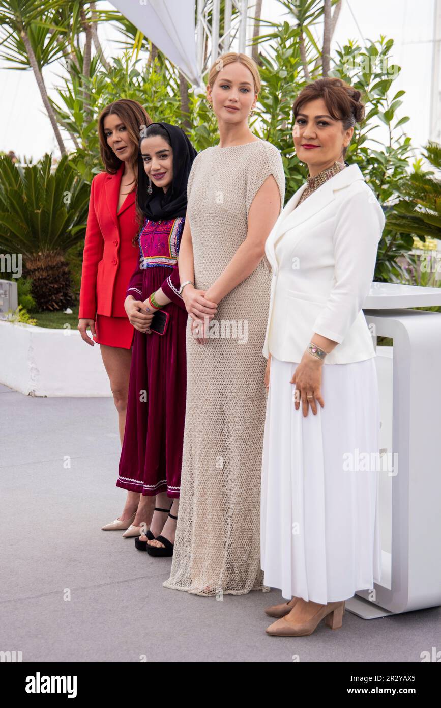 Producer Justine Ciarrocchi, Zahra, Jennifer Lawrence and Afghan