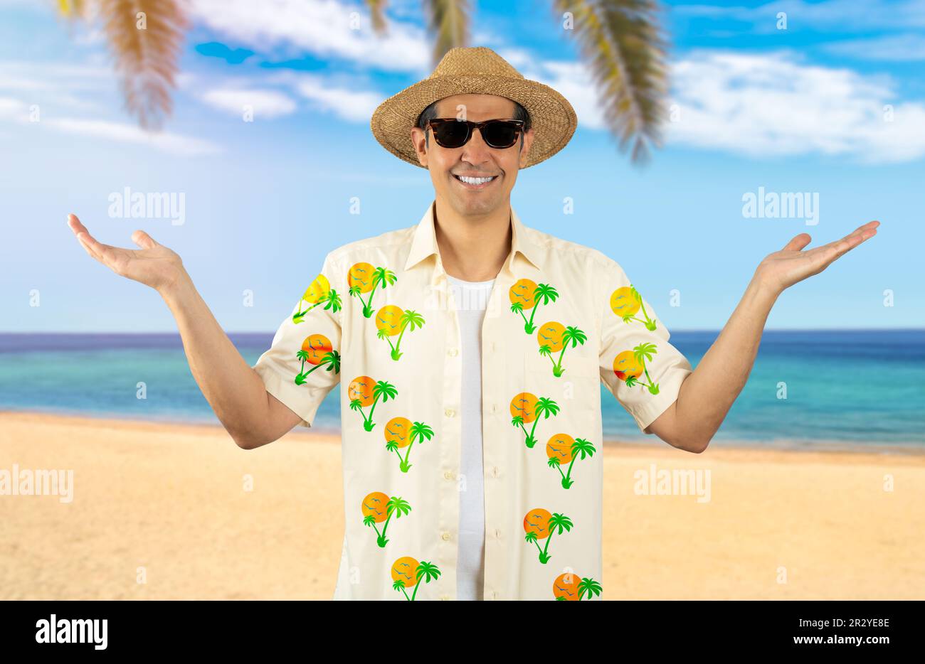Portrait man wearing hat beach hi-res stock photography and images - Page 2  - Alamy