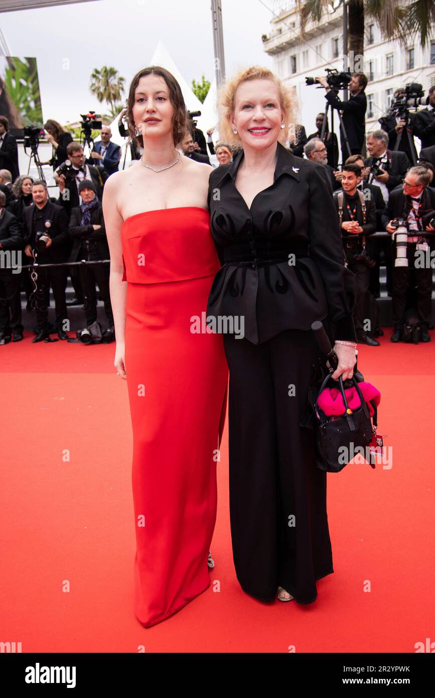 Leonille Elisabeth Judith Maria Anna Prinzessin zu Sayn-Wittgenstein-Sayn  and Sunnyi Melles pose for photographers upon arrival at the premiere of  the film Killers of the Flower Moon at the 76th international film