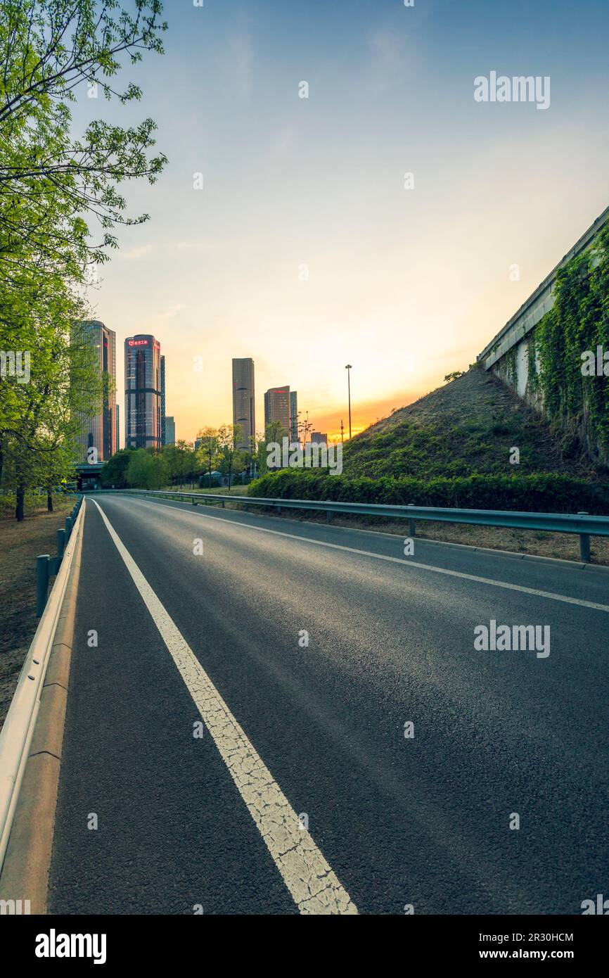 Auto ad backplate hi-res stock photography and images - Alamy