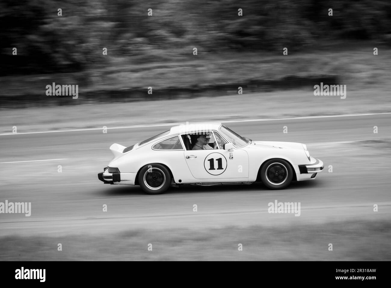 Vintage car races during the 2019 Vintage Racing Group 500 Stock Photo
