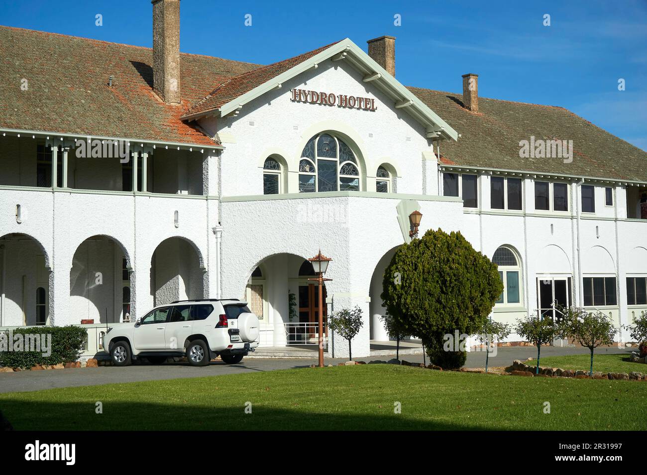 The heritage listed Hydro Hotel Leeton, built as accommodation for Senior and Adminstrative staff for the Murrumbidgee Irrigation Scheme Stock Photo