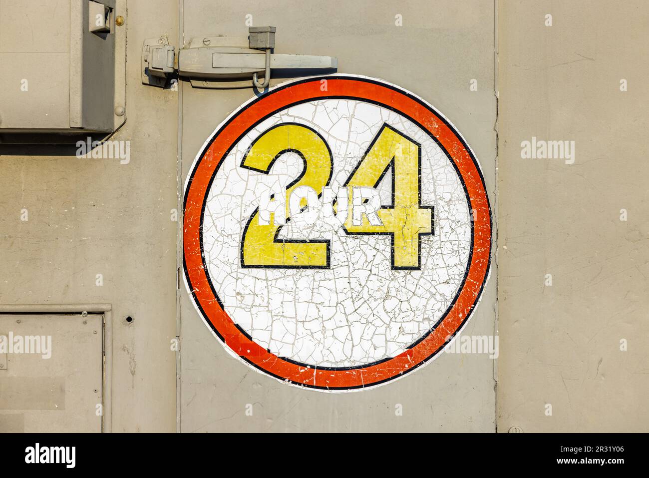 old large round circle with the numbers 24 inside Stock Photo