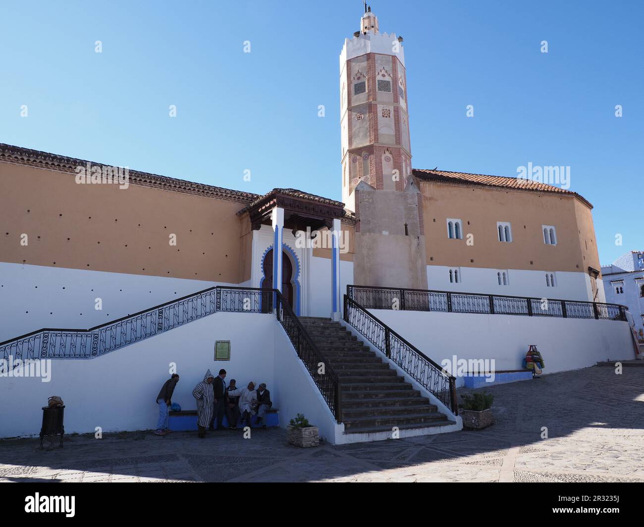 Morocco chefchaouen outa hammam square hires stock photography and