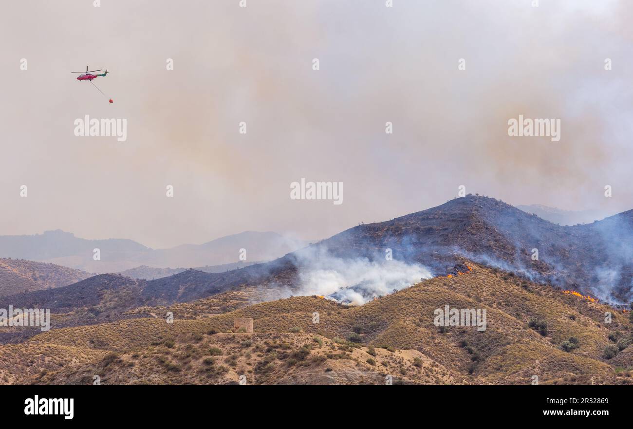 almanzora-mountain-fire-2023-hi-res-stock-photography-and-images-alamy