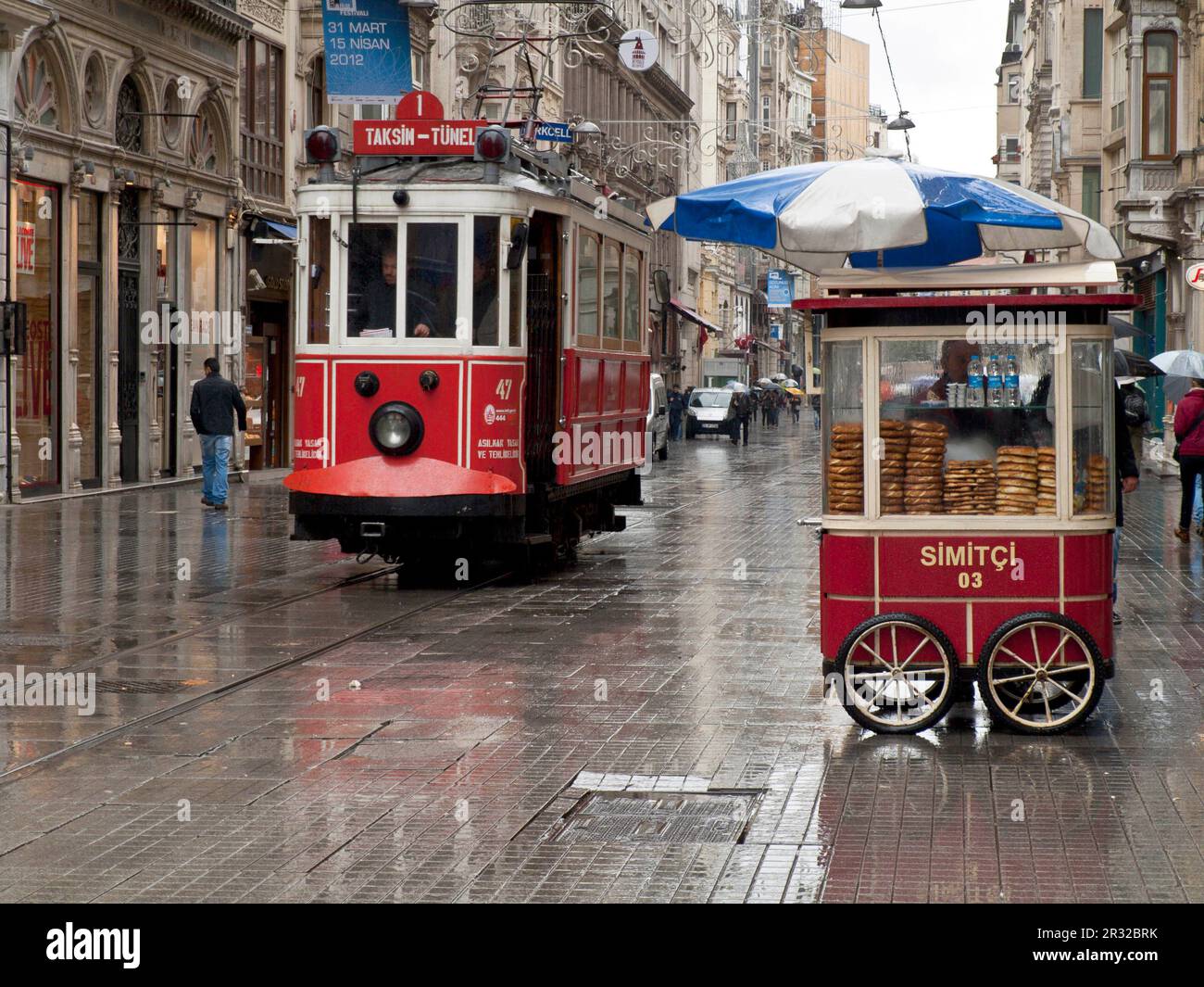 Tranvia , barrio de Galata. Estambul.Turquia. Asia. Stock Photo