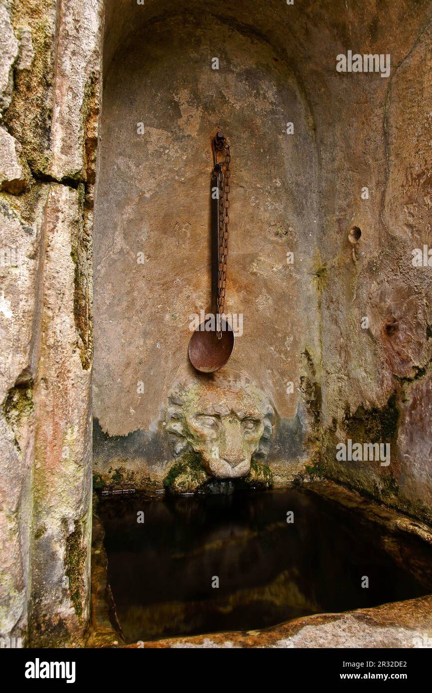 Fuente de playa hi-res stock photography and images - Alamy