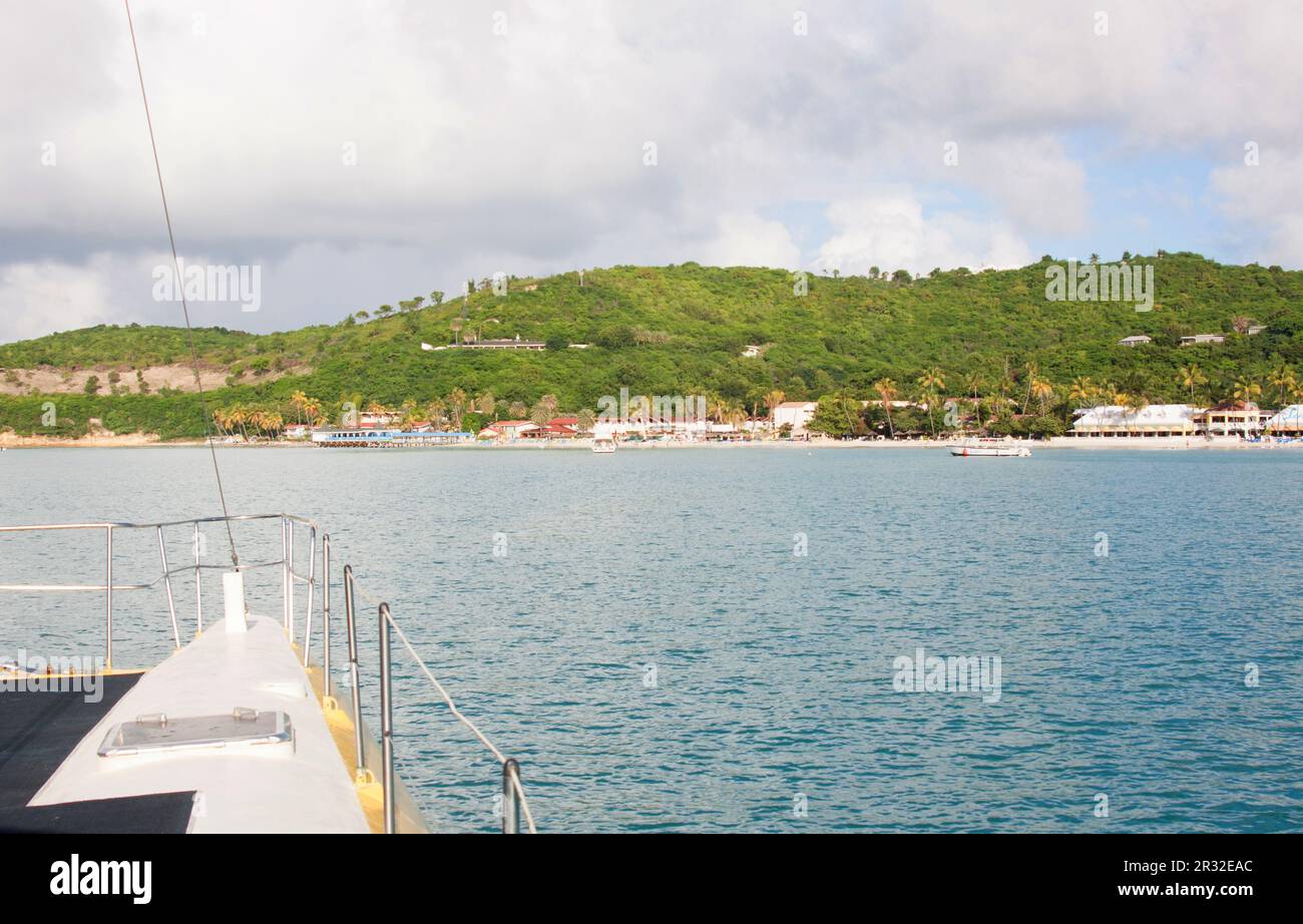 catamaran tour antigua