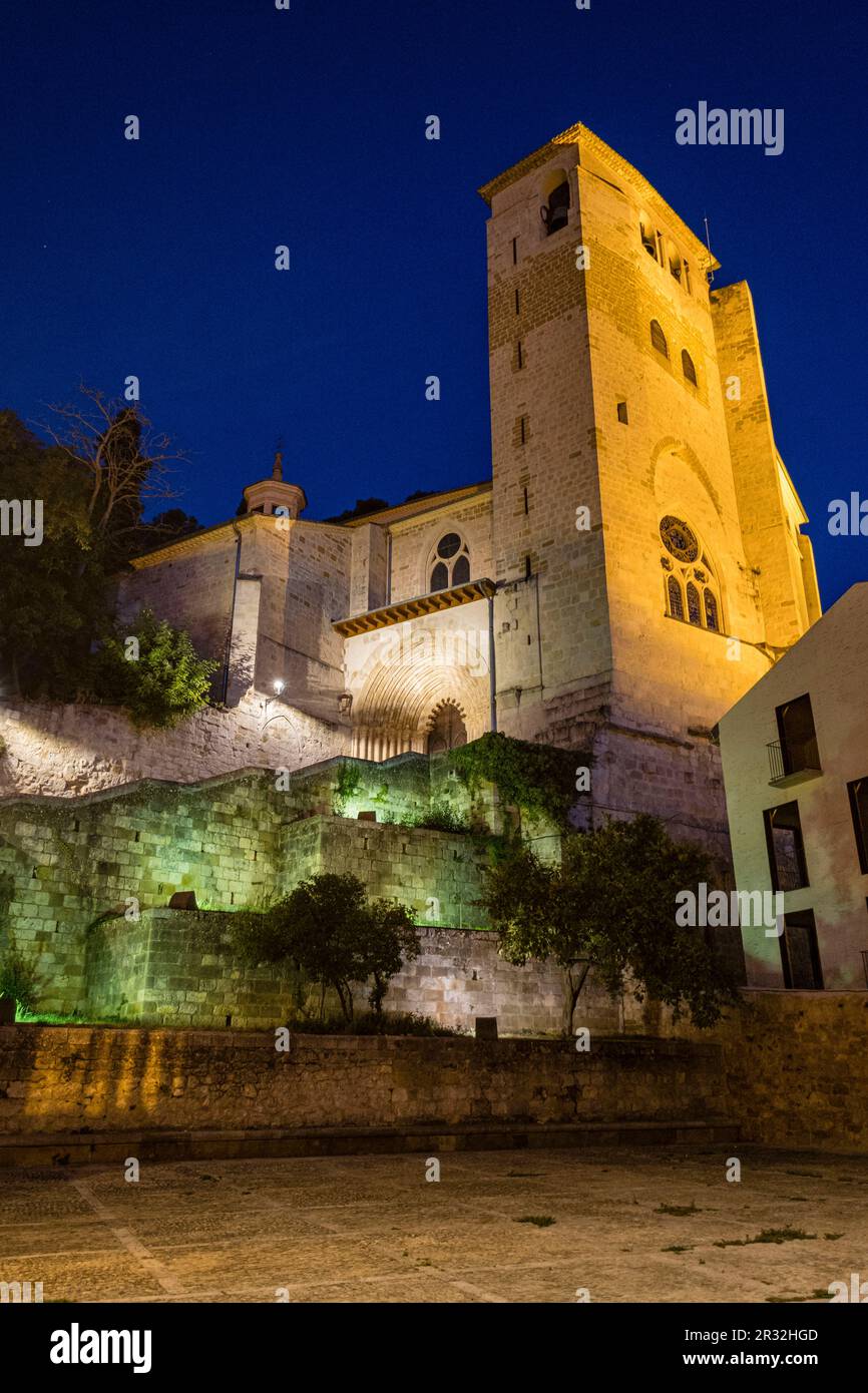 Historia de la iglesia de san pedro hi-res stock photography and images ...