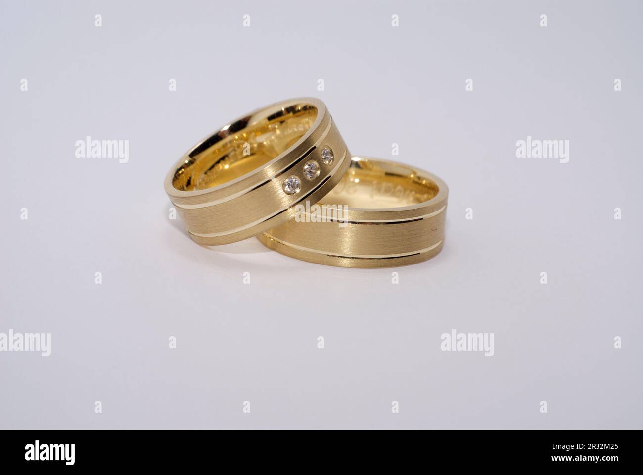 Suarez engagement deals rings price list