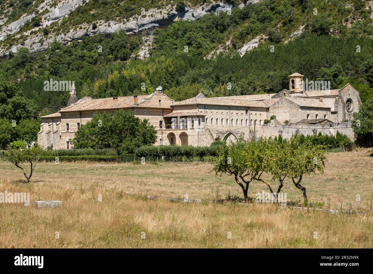 Monasterio de Santa María la Real de Iranzu, siglo XII - XIV, camino de ...