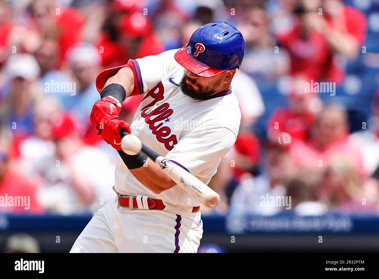 Kyle Schwarber of the Chicago Cubs at bat during a game against