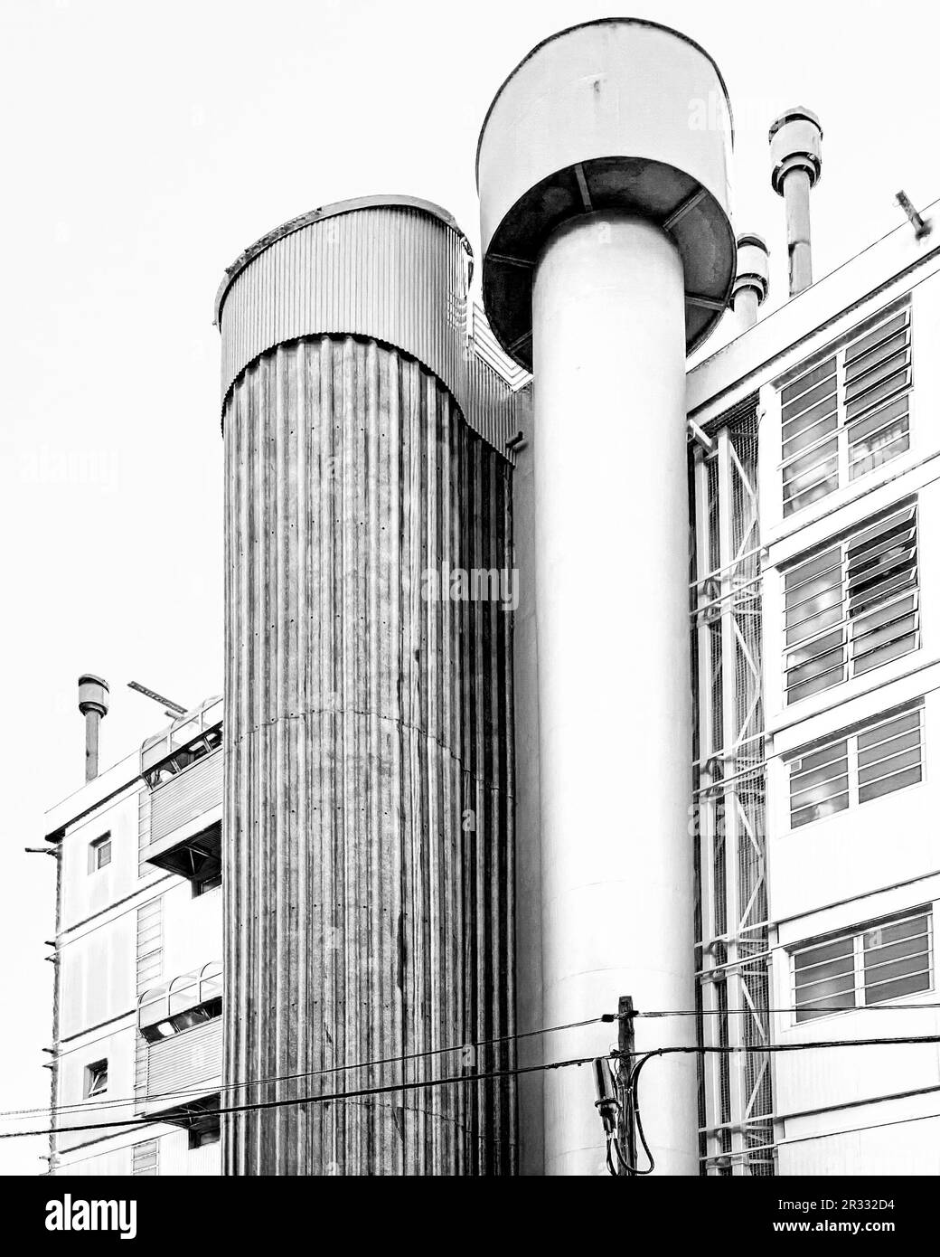 Modern Apartment Building In Barcelona Stock Photo Alamy how-many-floors-is-the-tallest-apartment-building-in-the-world