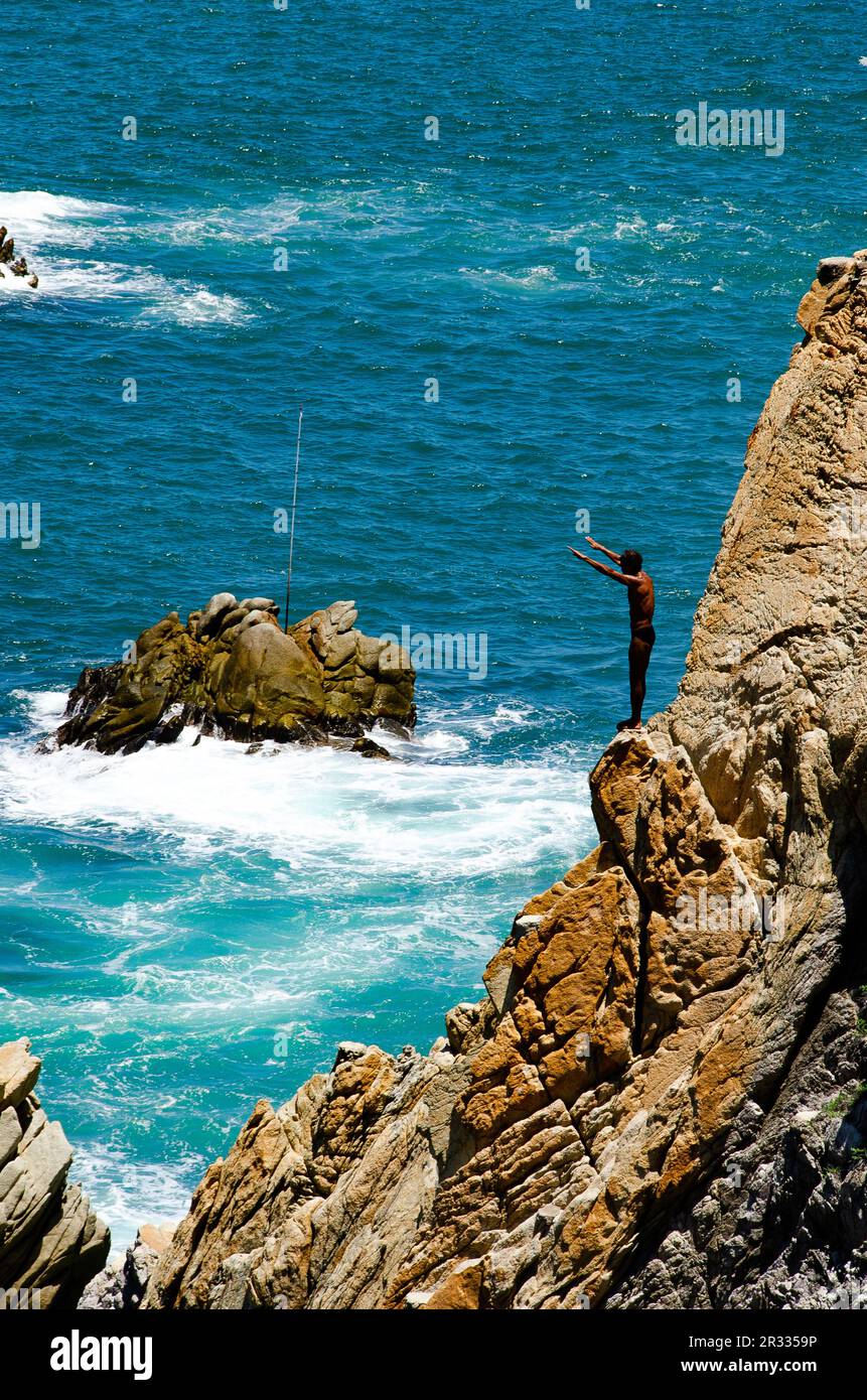 La Quebrada Cliff Divers in Acapulco, Mexico Stock Photo Alamy