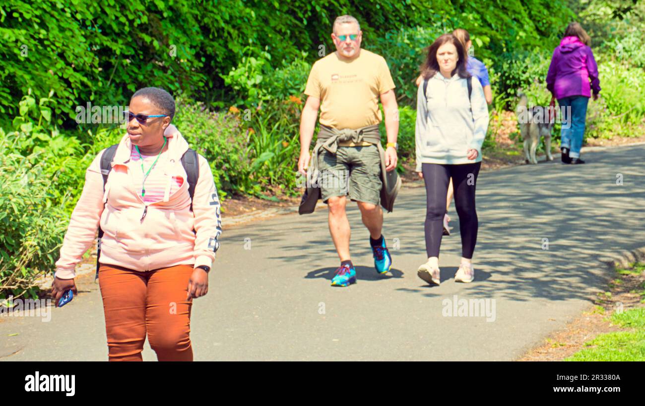 Glasgow, Scotland, UK 22nd May, 2023. UK Weather Warm in the city