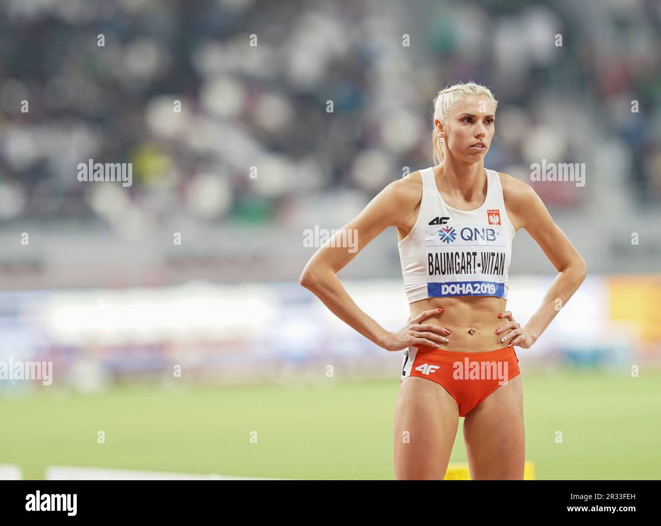 Iga Baumgart-Witan running the 400m at the 2019 World Athletics