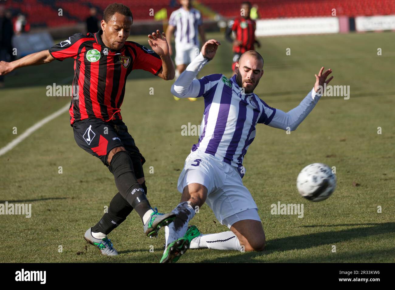 61 Ferencvarosi Tc V Paksi Fc Hungarian Otp Bank Liga Stock Photos,  High-Res Pictures, and Images - Getty Images