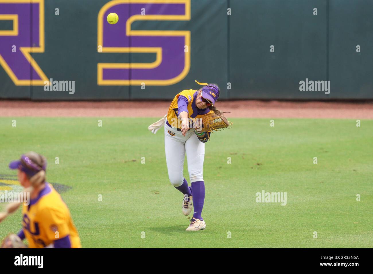 Baton Rouge, LA, USA. 21st May, 2023. LSU center fielder Ciara Briggs (88) makes a throw to home plate during NCAA Regional Softball action between the University of Louisiana at Lafayette Ragin' Cajuns and the LSU Tigers at Tiger Park in Baton Rouge, LA. Jonathan Mailhes/CSM/Alamy Live News Stock Photo