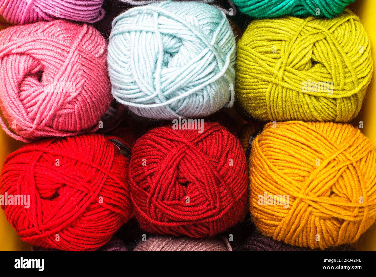 Fibre threads hi-res stock photography and images - Alamy