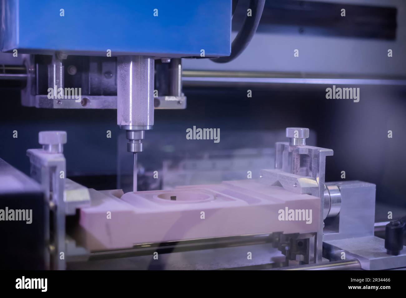 Automated milling machine cutting wooden workpiece from wood pulp Stock