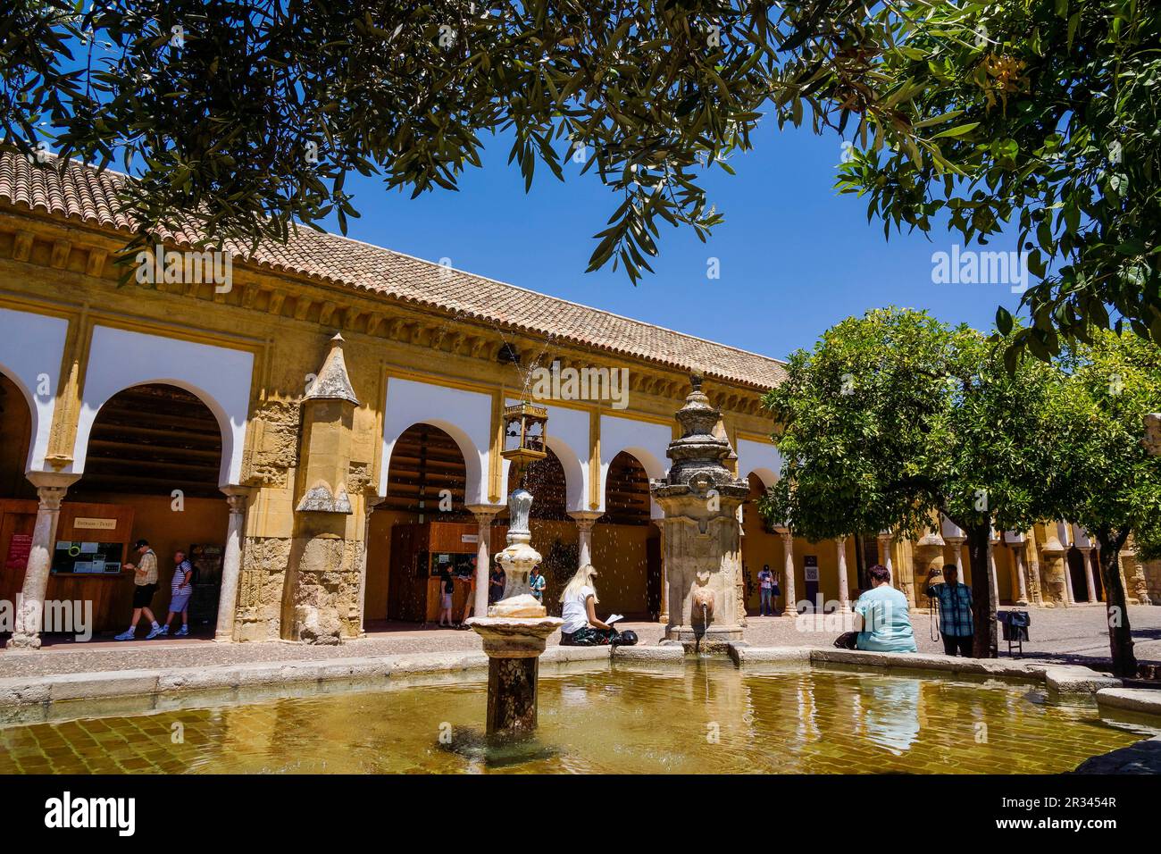 patio de los naranjos, Mezquita-catedral de Córdoba, Andalucia, Spain. Stock Photo