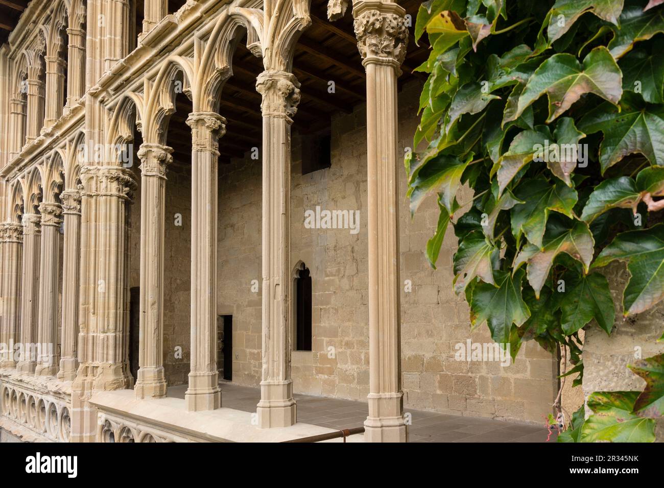 comunidad-militar-hi-res-stock-photography-and-images-alamy
