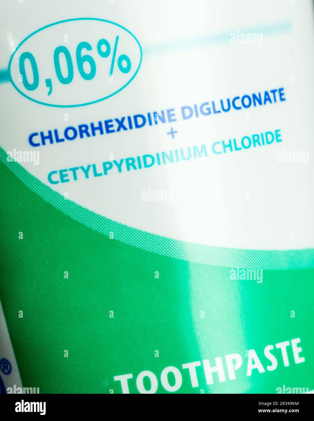 Chlorhexidine Digluconate and Cetylpyridinium Chloride text on GUM