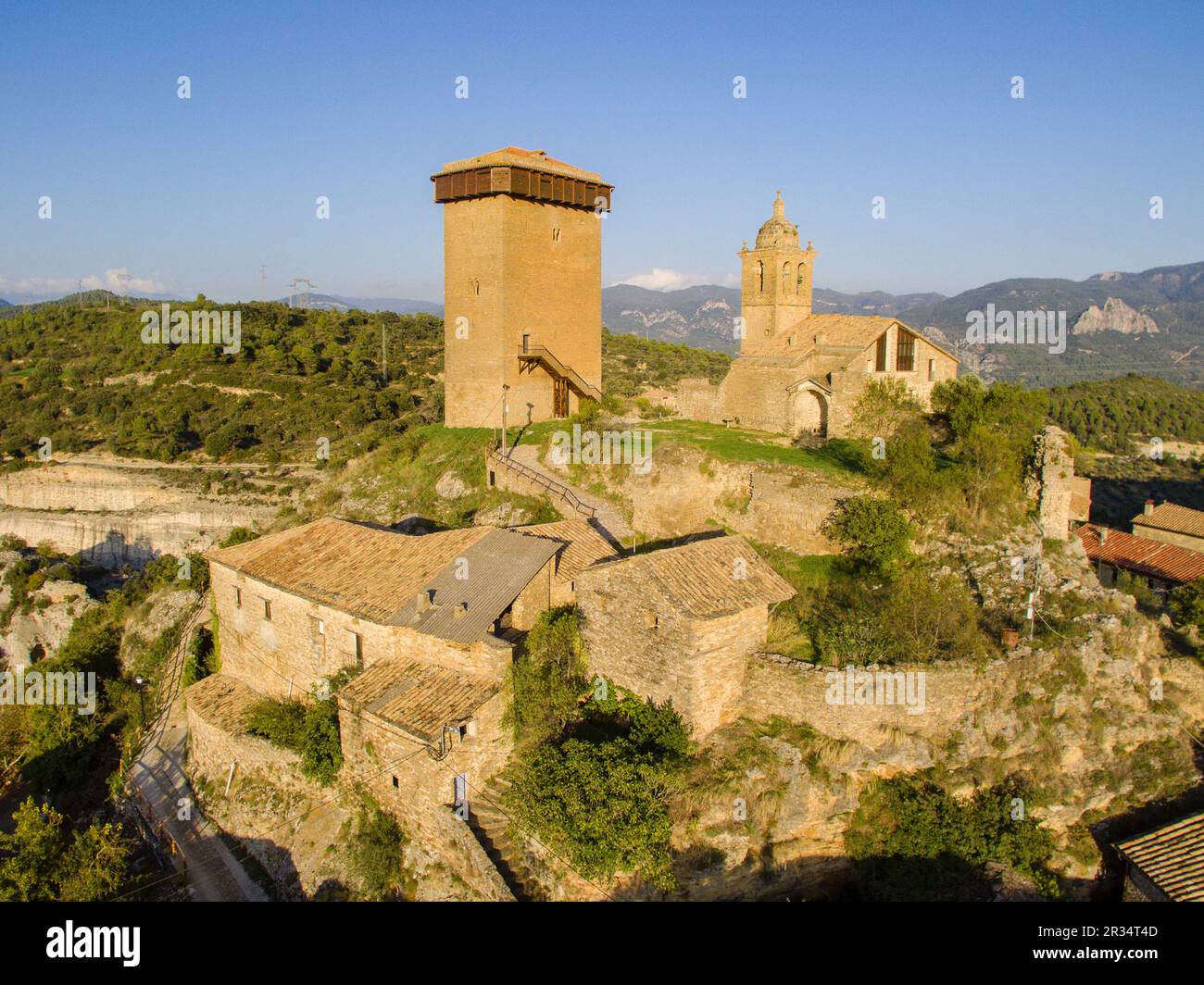 Torre de Abizanda, Bien de Interés Cultural , comarca de Sobrarbe, provincia de Huesca, cordillera de los Pirineos, Spain. Stock Photo