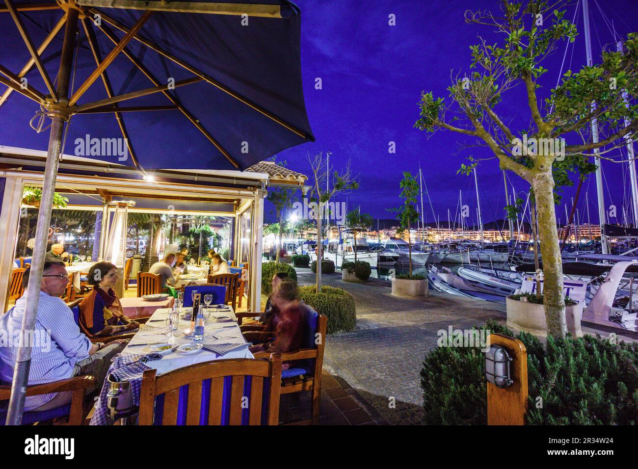 restaurantes, puerto de Alcudia,Mallorca, islas baleares, Spain. Stock Photo