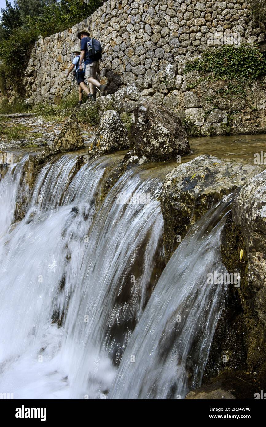 Escaleras de piedra hi-res stock photography and images - Alamy