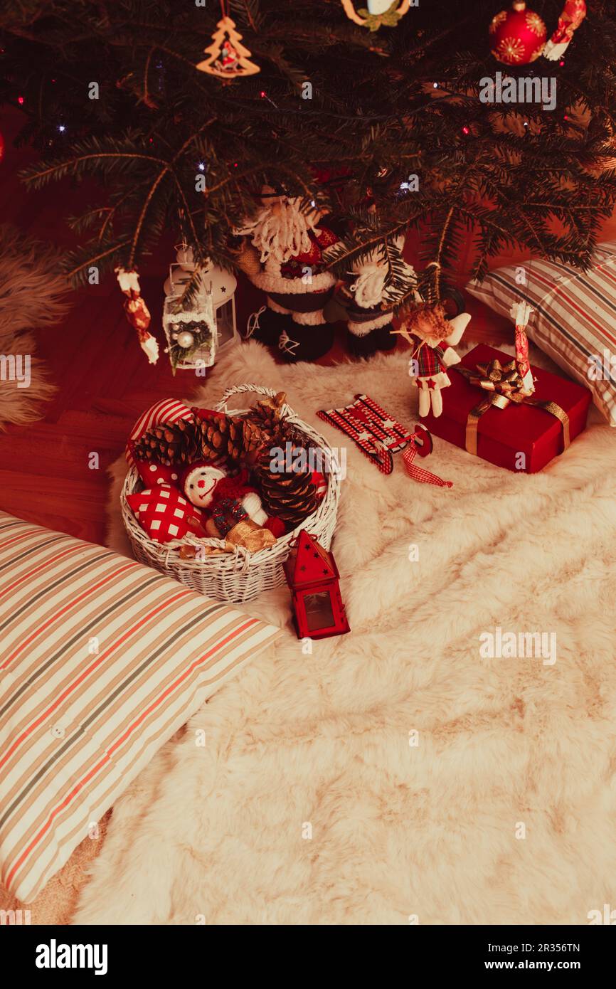 Christmas tree in living room Stock Photo - Alamy