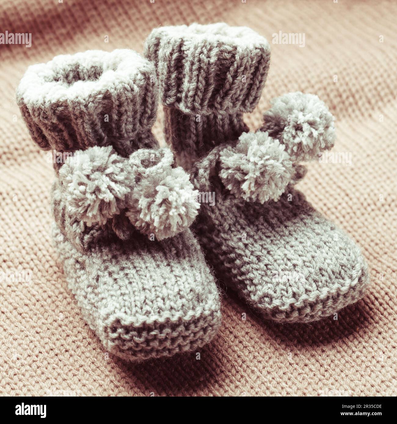 knitted baby booties uk