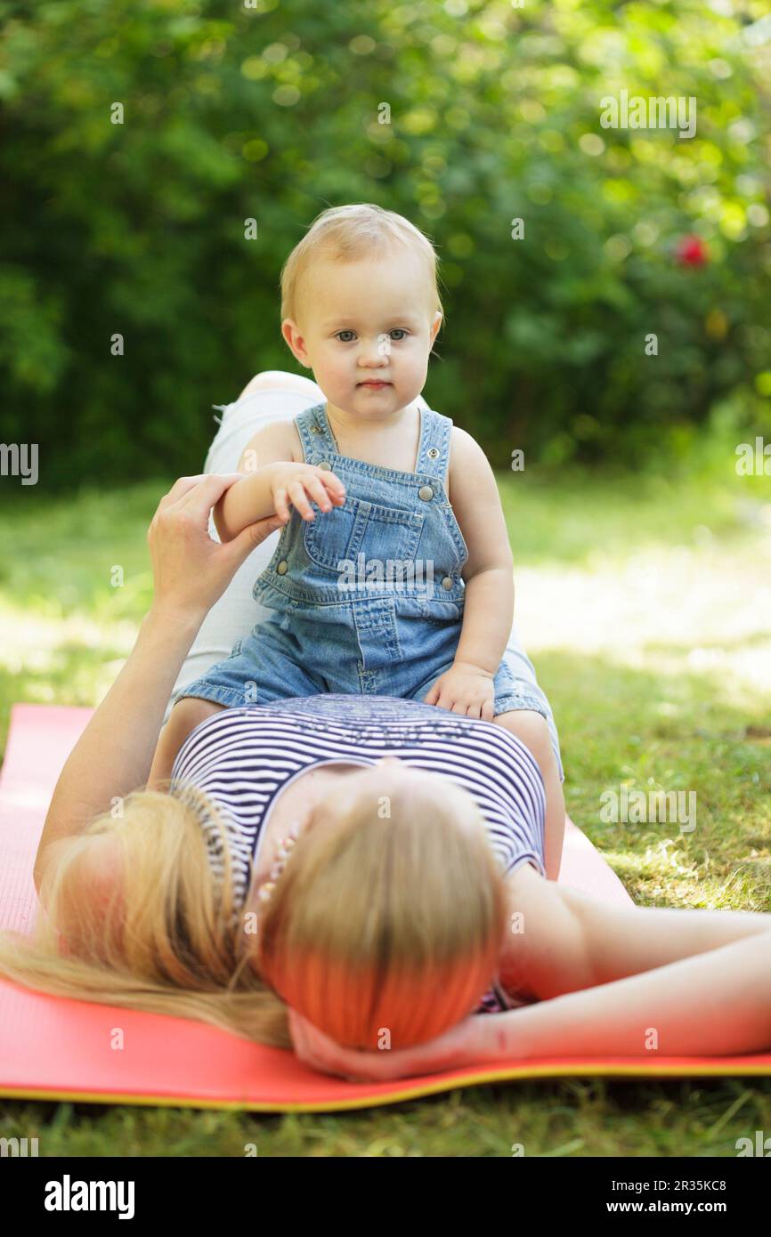 Relax motherhood hi-res stock photography and images - Alamy