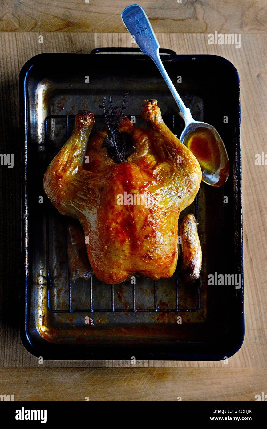 Chicken juices pan hires stock photography and images Alamy