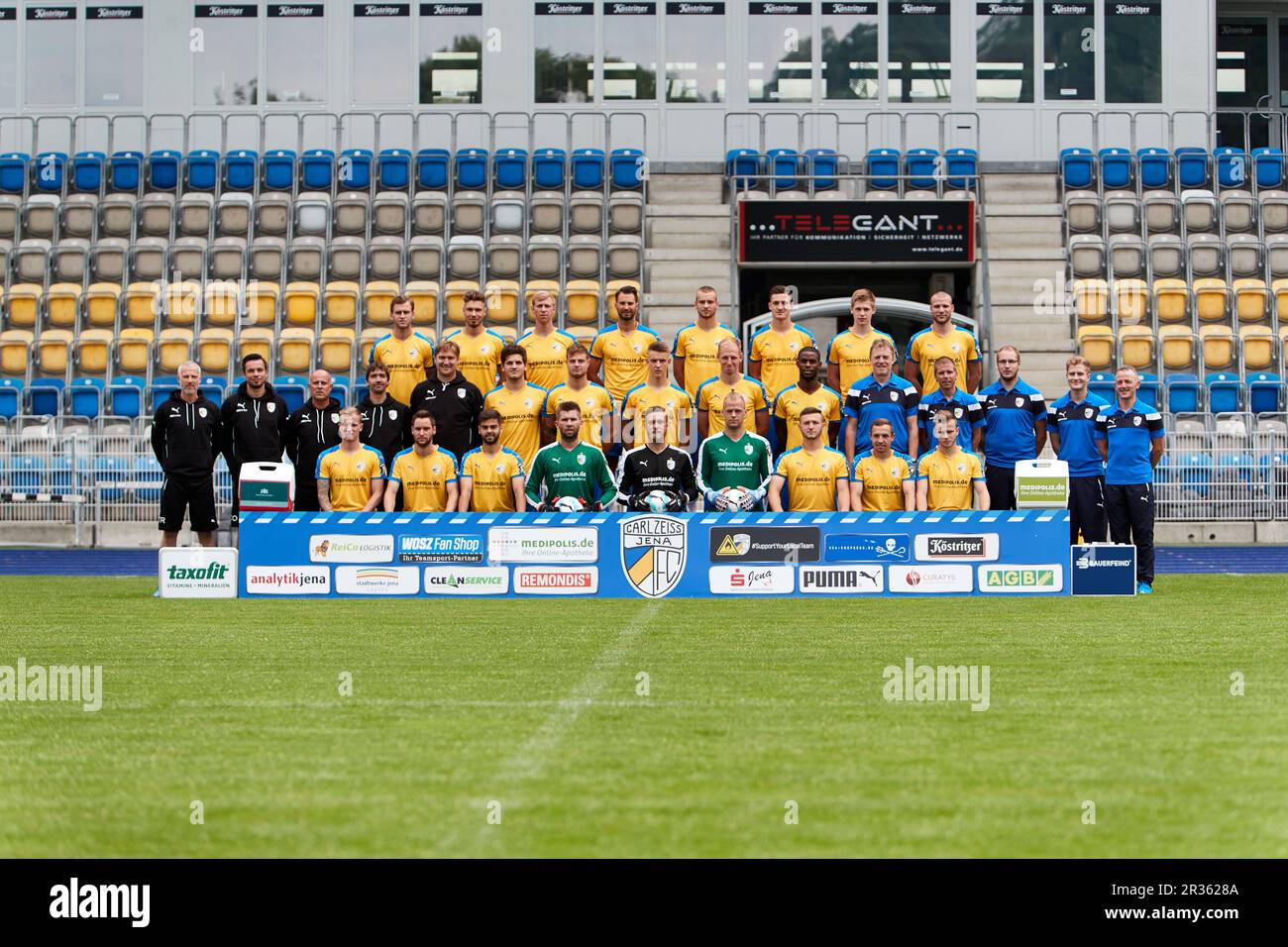 FC Carl Zeiss Jena team Stock Photo - Alamy