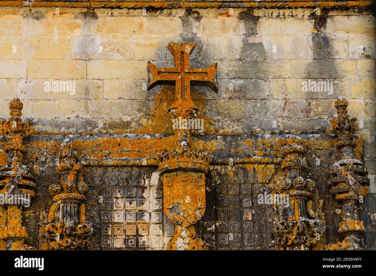 ventana del capitulo del convento de Cristo,diseñada por Diogo De Arruda,siglo XVI, Tomar, distrito de Santarem, Medio Tejo, region centro, Portugal, europa. Stock Photo