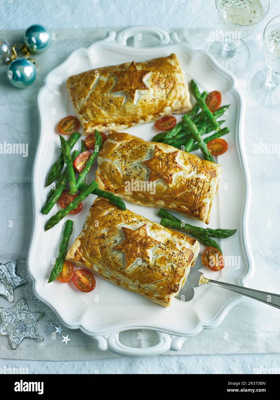 Salmon En Croute Stock Photo Alamy