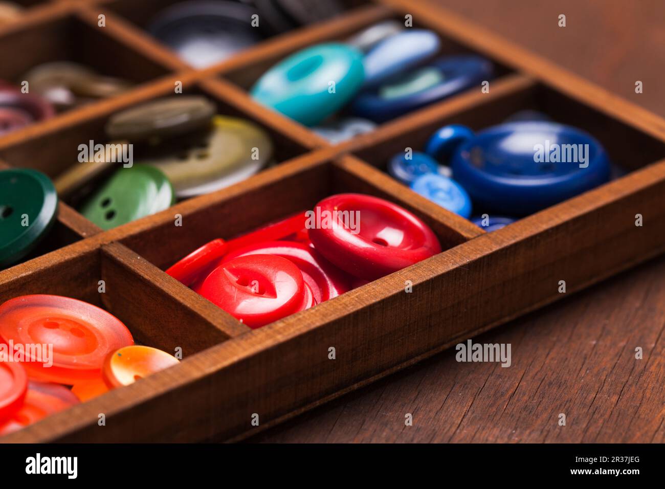 Button buttons pile assortment many hi-res stock photography and images ...