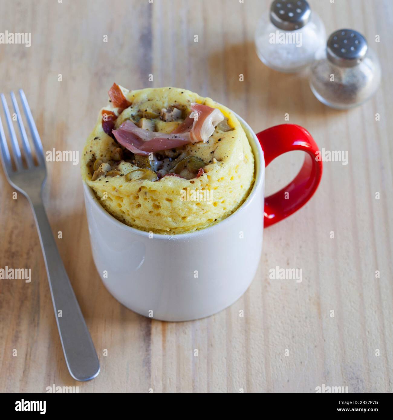 Mug cakes hi-res stock photography and images - Alamy