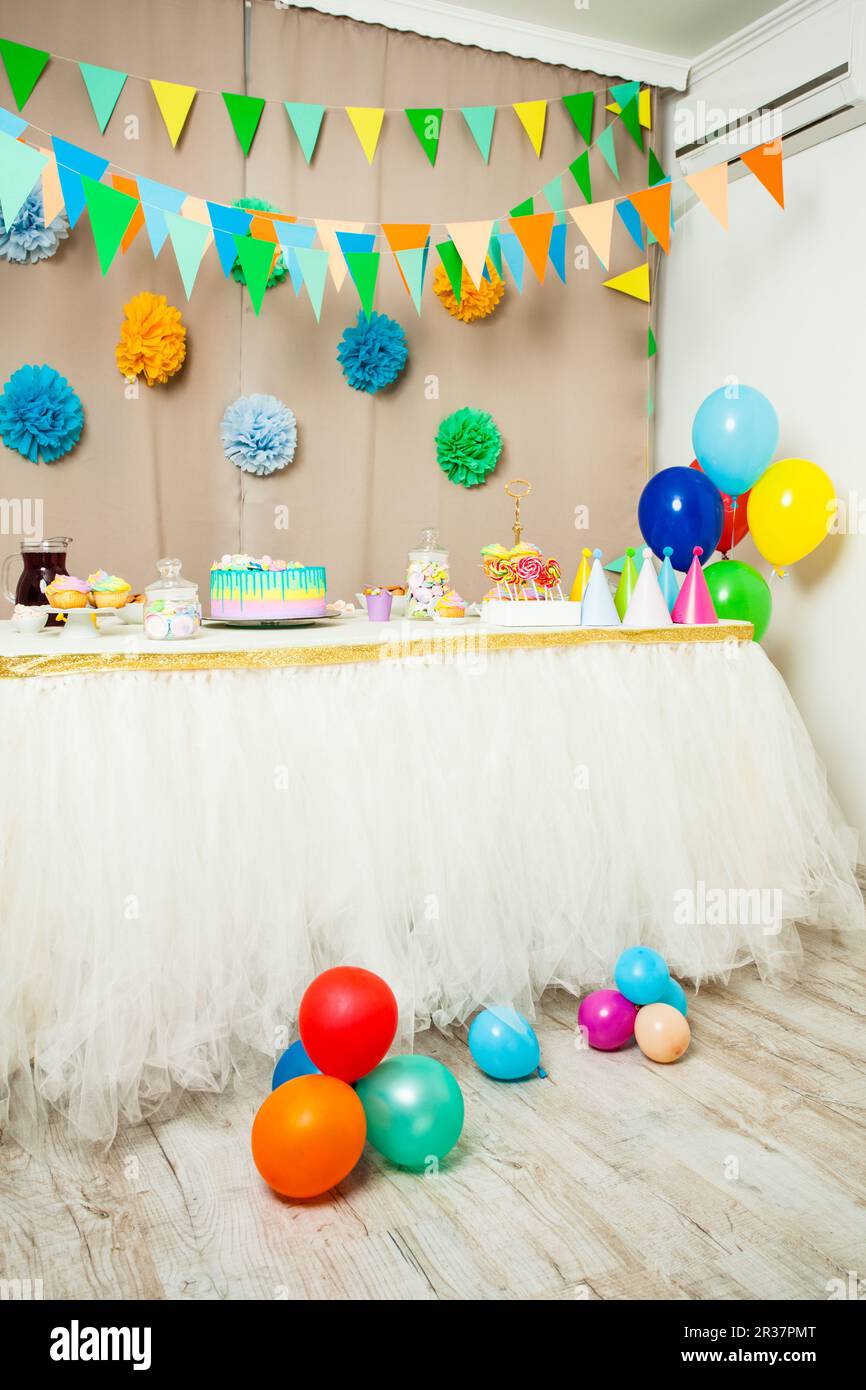 Happy Birthday decoration Stock Photo - Alamy