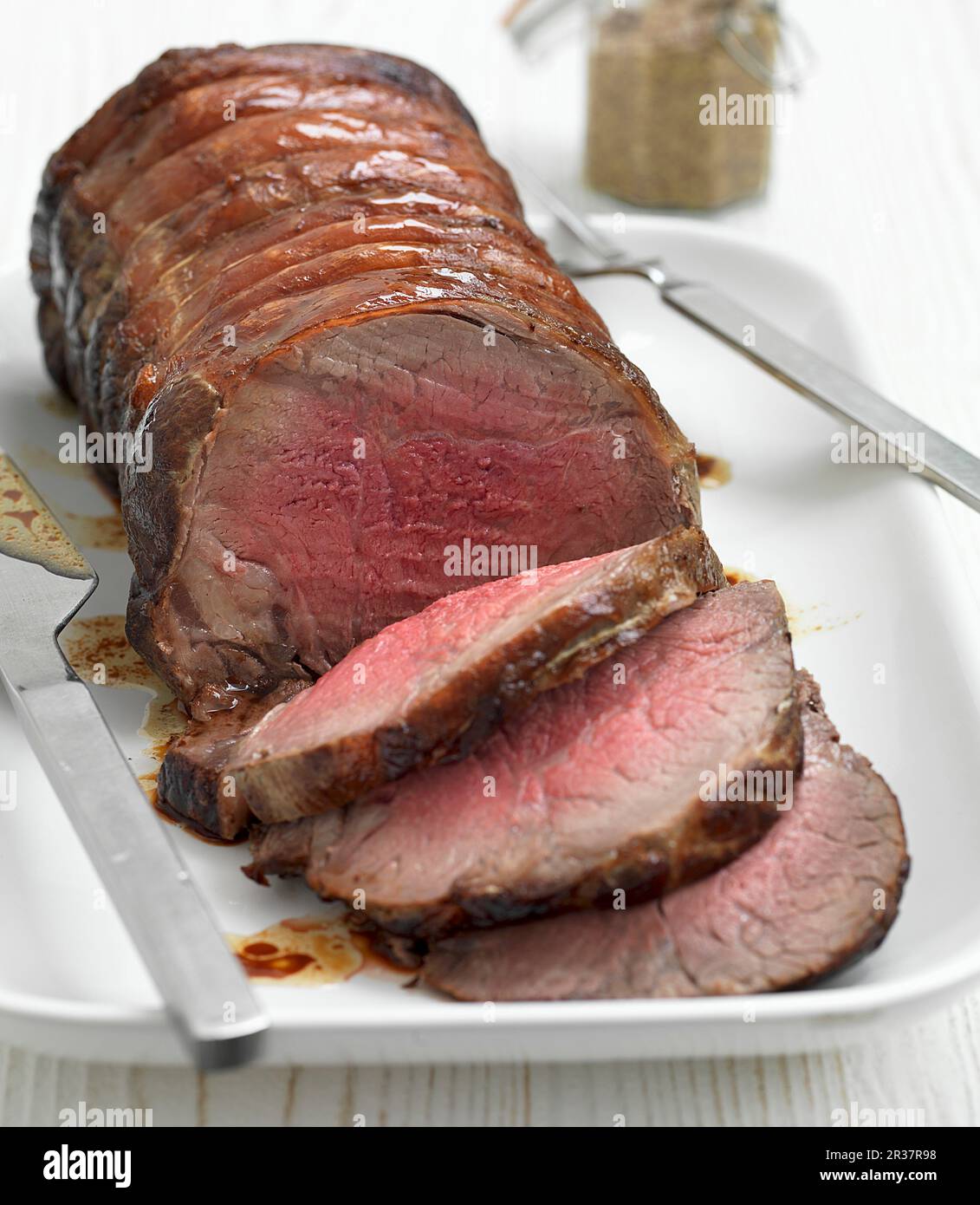 a-roast-sirloin-of-beef-sliced-stock-photo-alamy