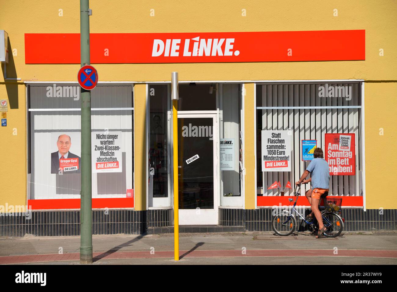 The Left, Fennstrasse, Wedding, Berlin, Germany Stock Photo - Alamy