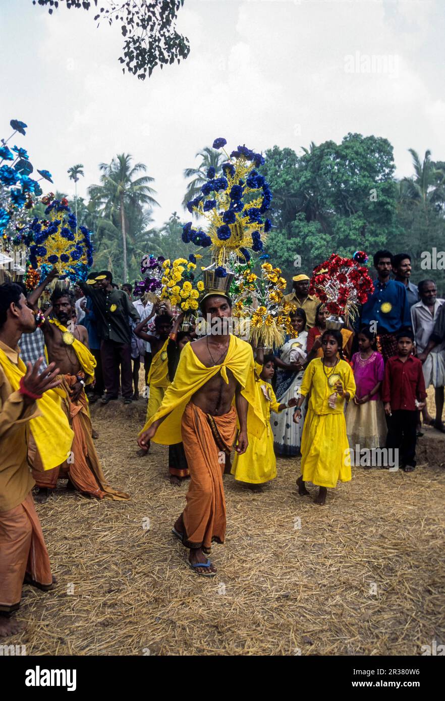 Karagam Dance in Machattu Mamangam festival, Vadakkancherry near