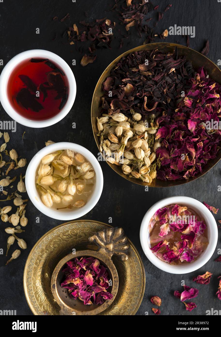 Still Tea Rosebuds still life hi-res stock photography and images - Alamy