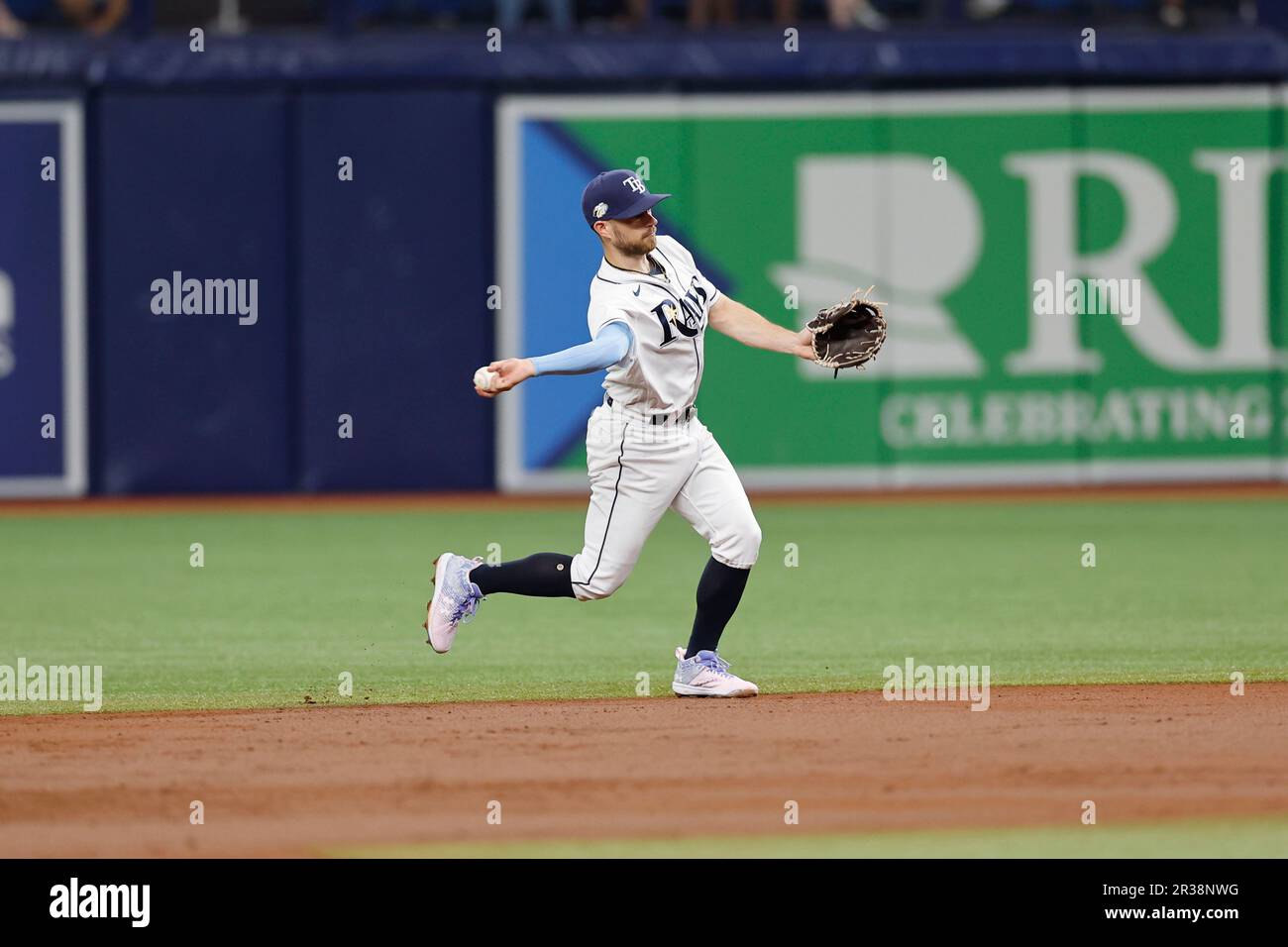 St. Petersburg, FL USA; Tampa Bay Rays second baseman Brandon Lowe (8