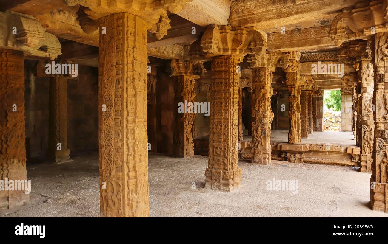 Carvings on the Pillars of Mandapa at Siddhavatam Fort, Kadapa, Andhra Pradesh, India. Stock Photo