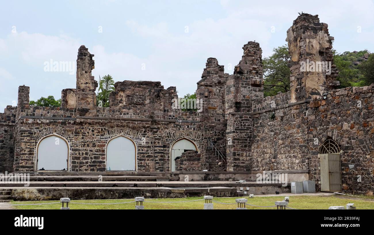 Reddy dynasty hi-res stock photography and images - Alamy