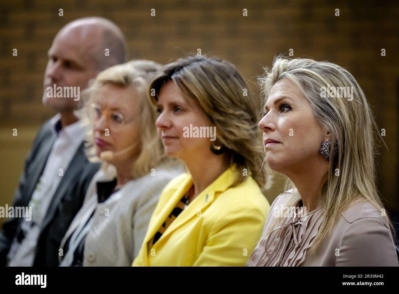 AUSTERLITZ Queen Maxima in Dorpshuis Austerlitz, for a meeting about